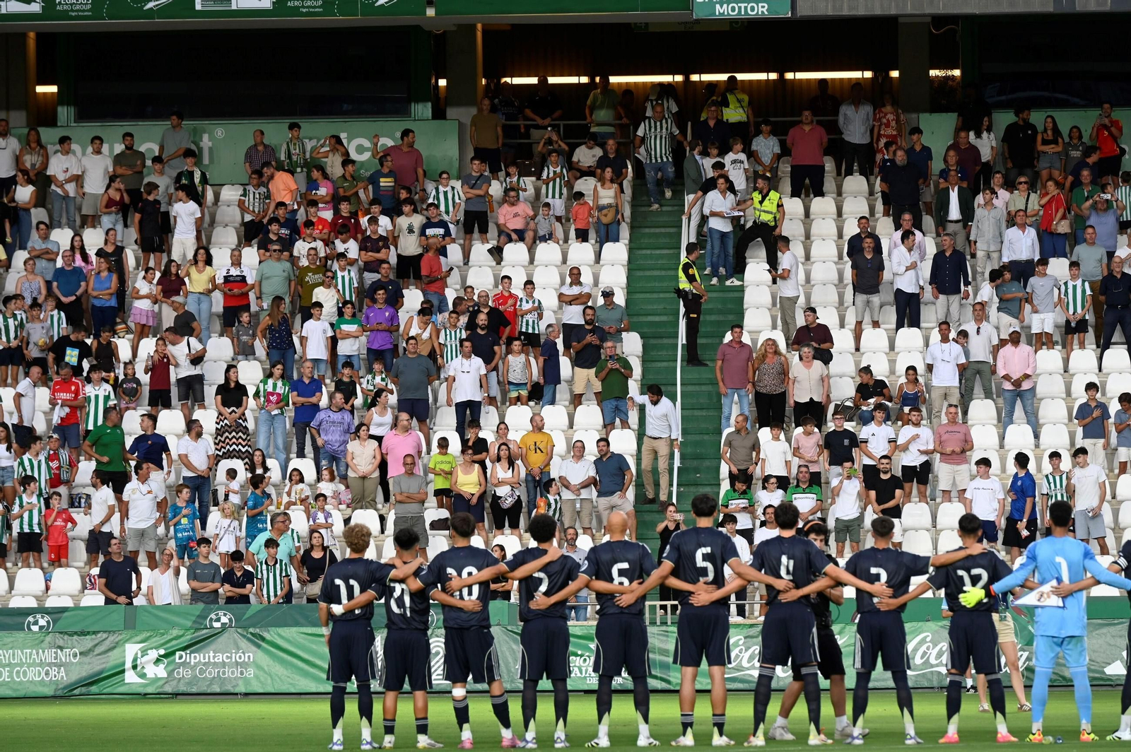 Las mejores fotos del ambiente en El Arcángel para el Córdoba CF - Real Madrid del Mundial de Clubes sub 18