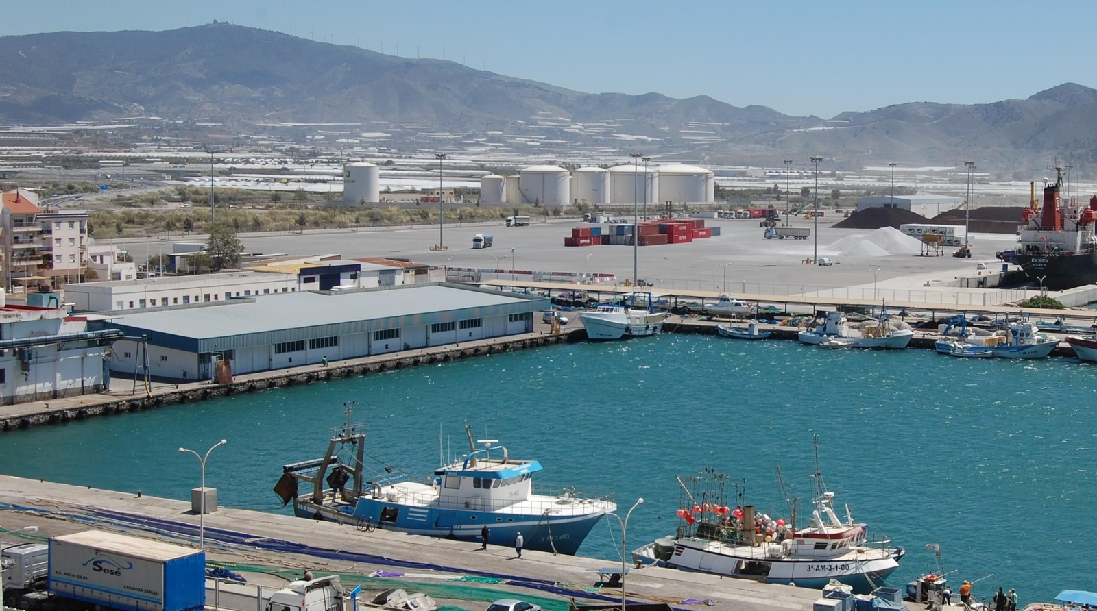 Vista de la dársena pesquera del Puerto de Motril