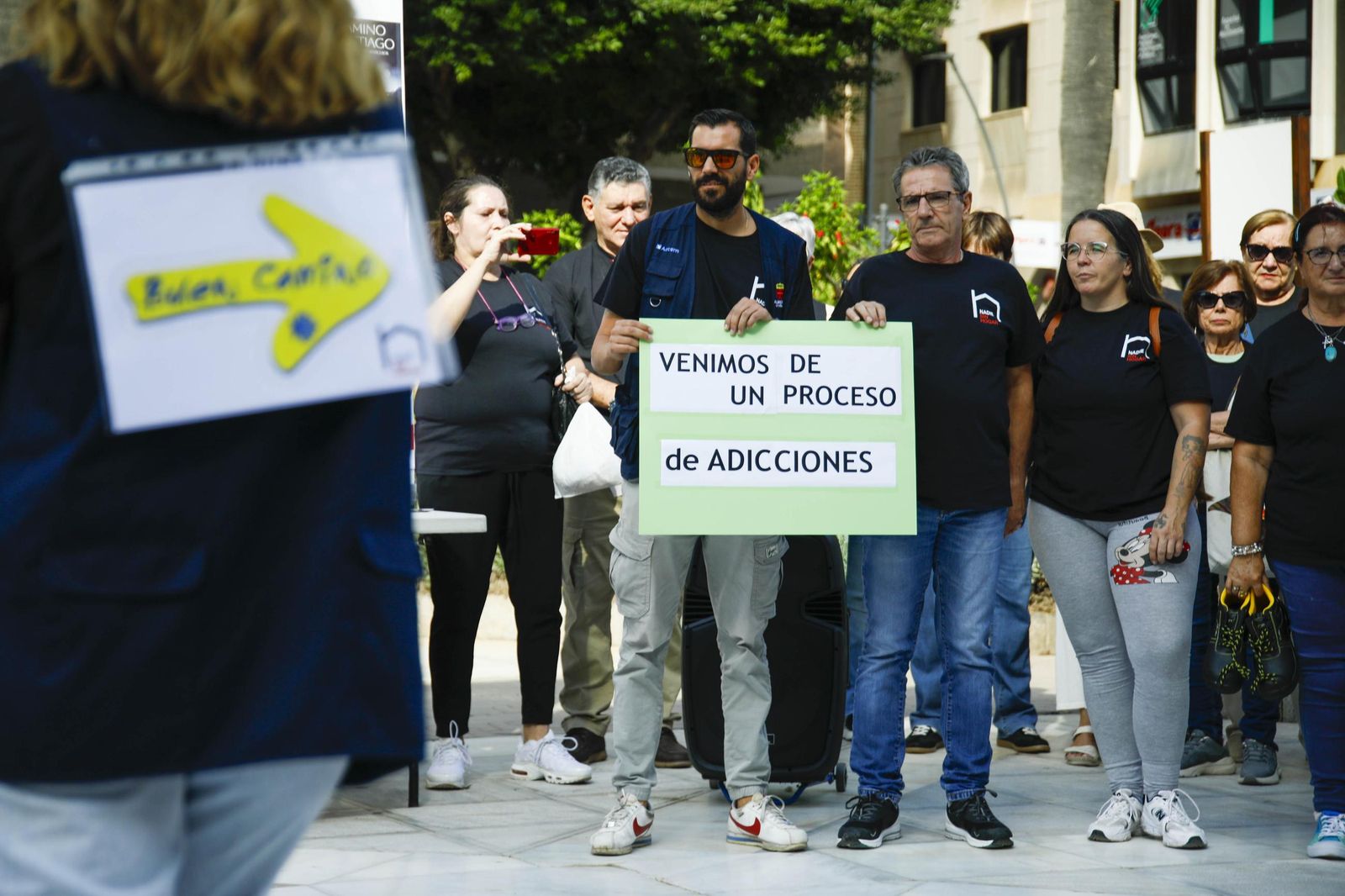 Imágenes de la campaña "Camino de Santiago" para celebrar el día de las personas sin hogar en Almería