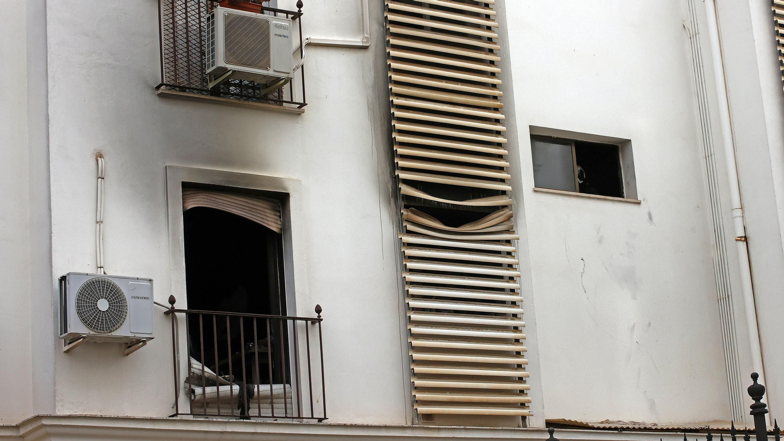 Incendio en una vivienda de calle Paul