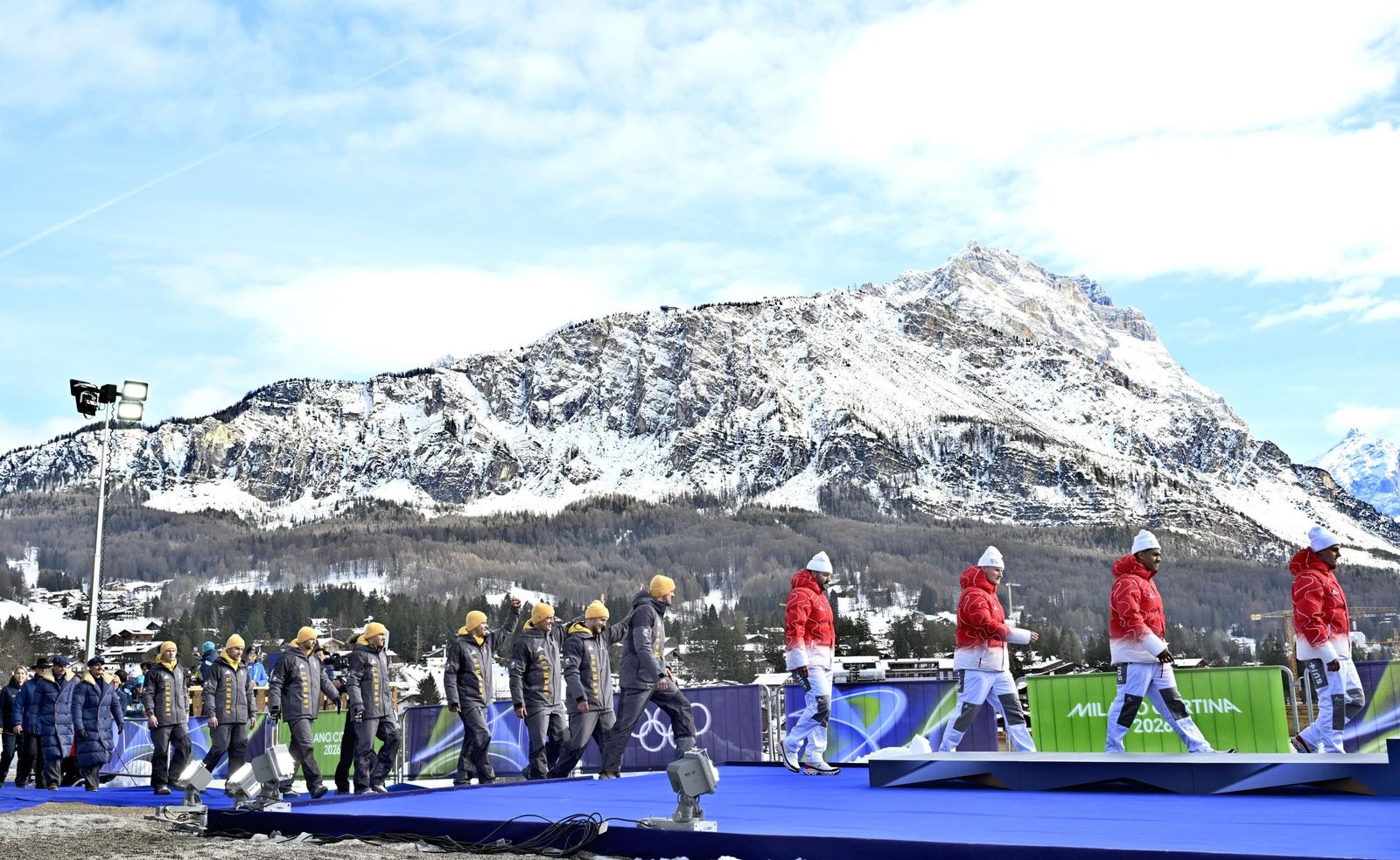 Las mejores fotos de los Juegos Olímpicos de invierno Milán Cortina d'Ampezzo 2026 | Ceremonia de clausura y jornada 17 y última