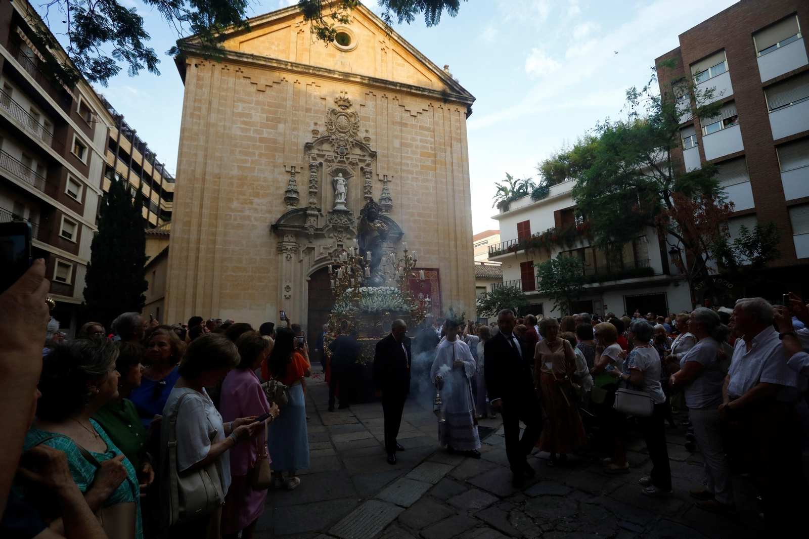 La procesión del Sagrado Corazón de Jesús en Córdoba, en imágenes