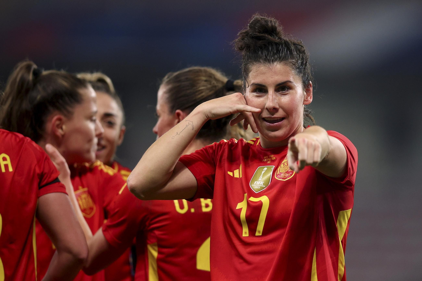 Las fotos de la exhibición de España femenina en Francia