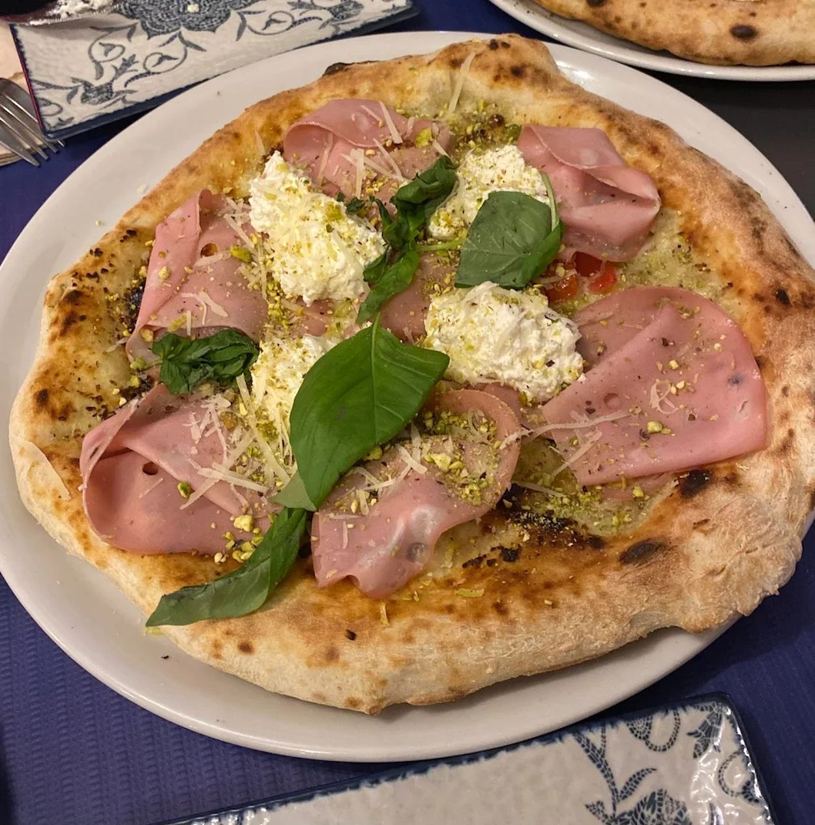 Pizzería Tratoría Pulcinella, en  plaza la Cantera, 12.