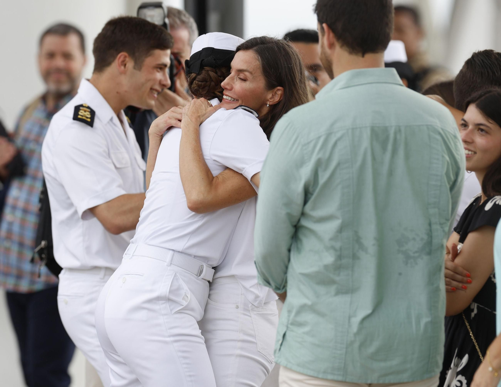 El emocionante reencuentro de la princesa Leonor con la reina Letizia en Panamá: todas las fotos