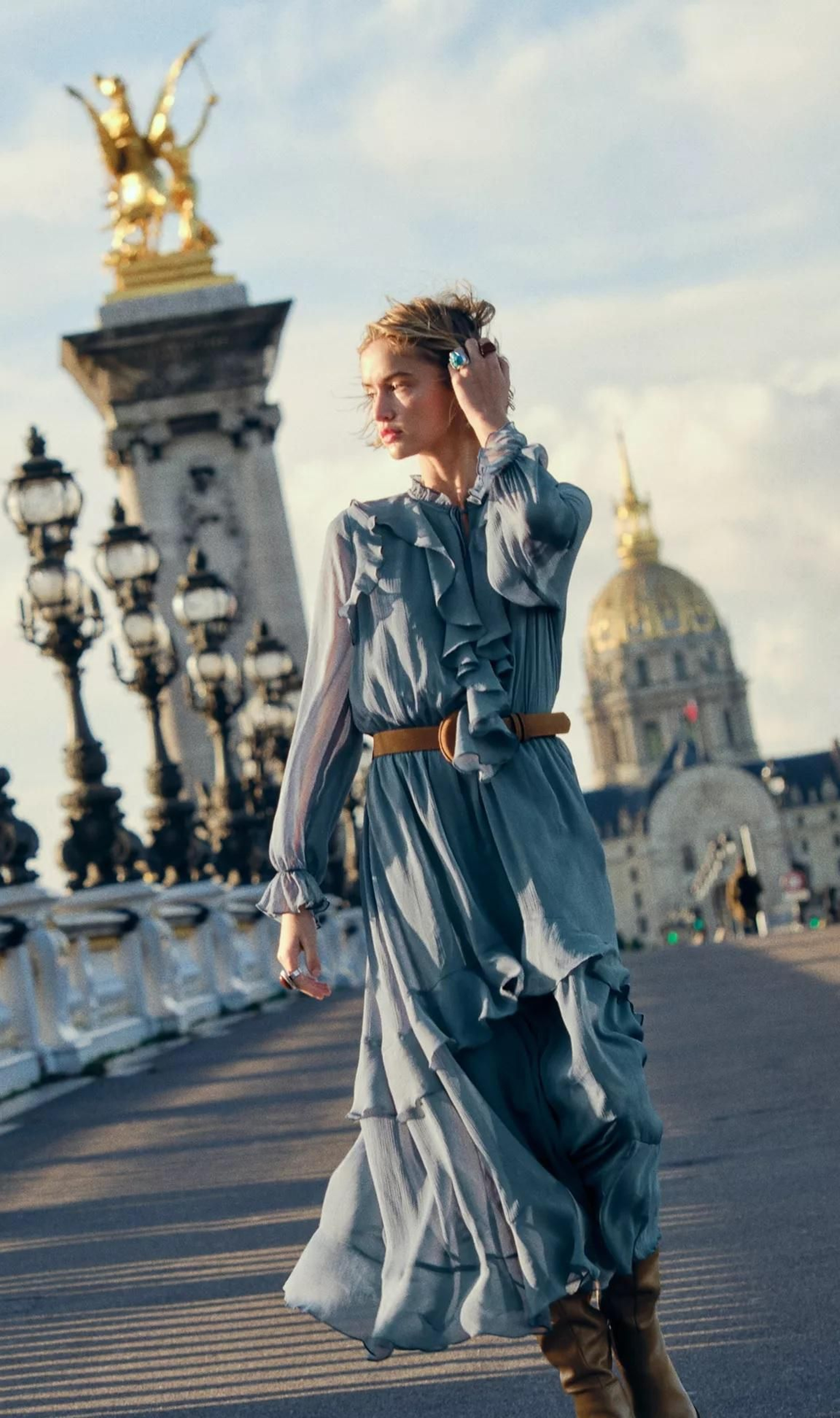 Vestido de volantes de Zara.