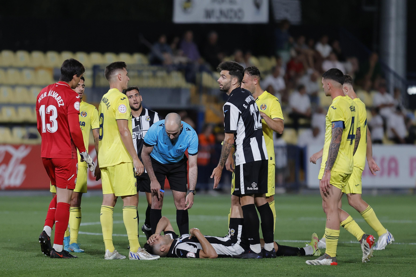 Las fotos del Villarreal B-Balona (0-0)
