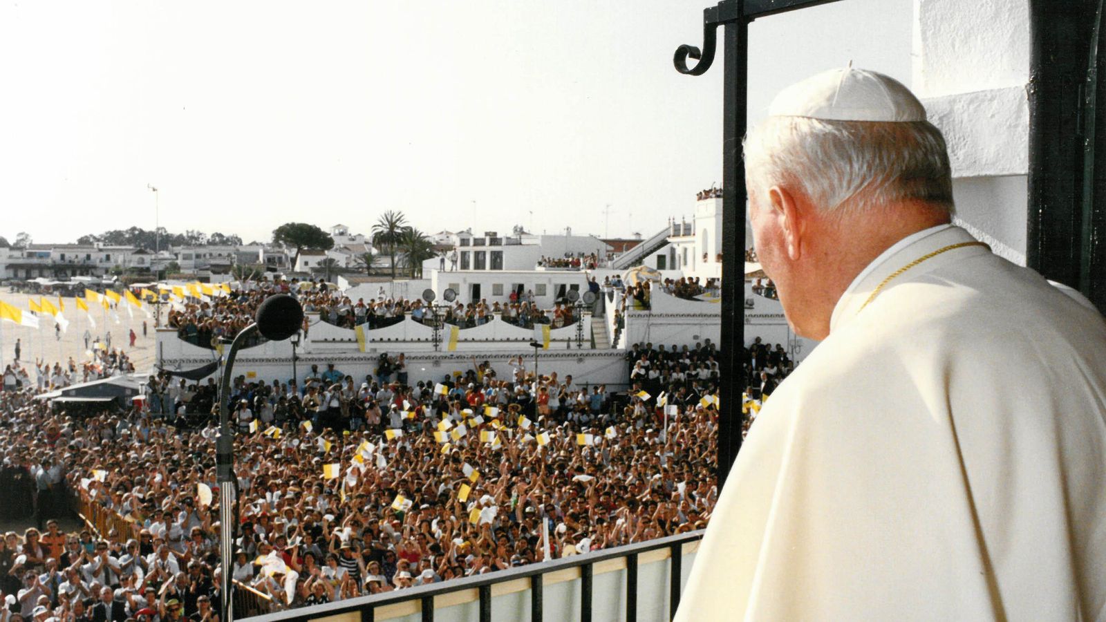 El Papa se dirige a los rocieros en aquella visita histórica.