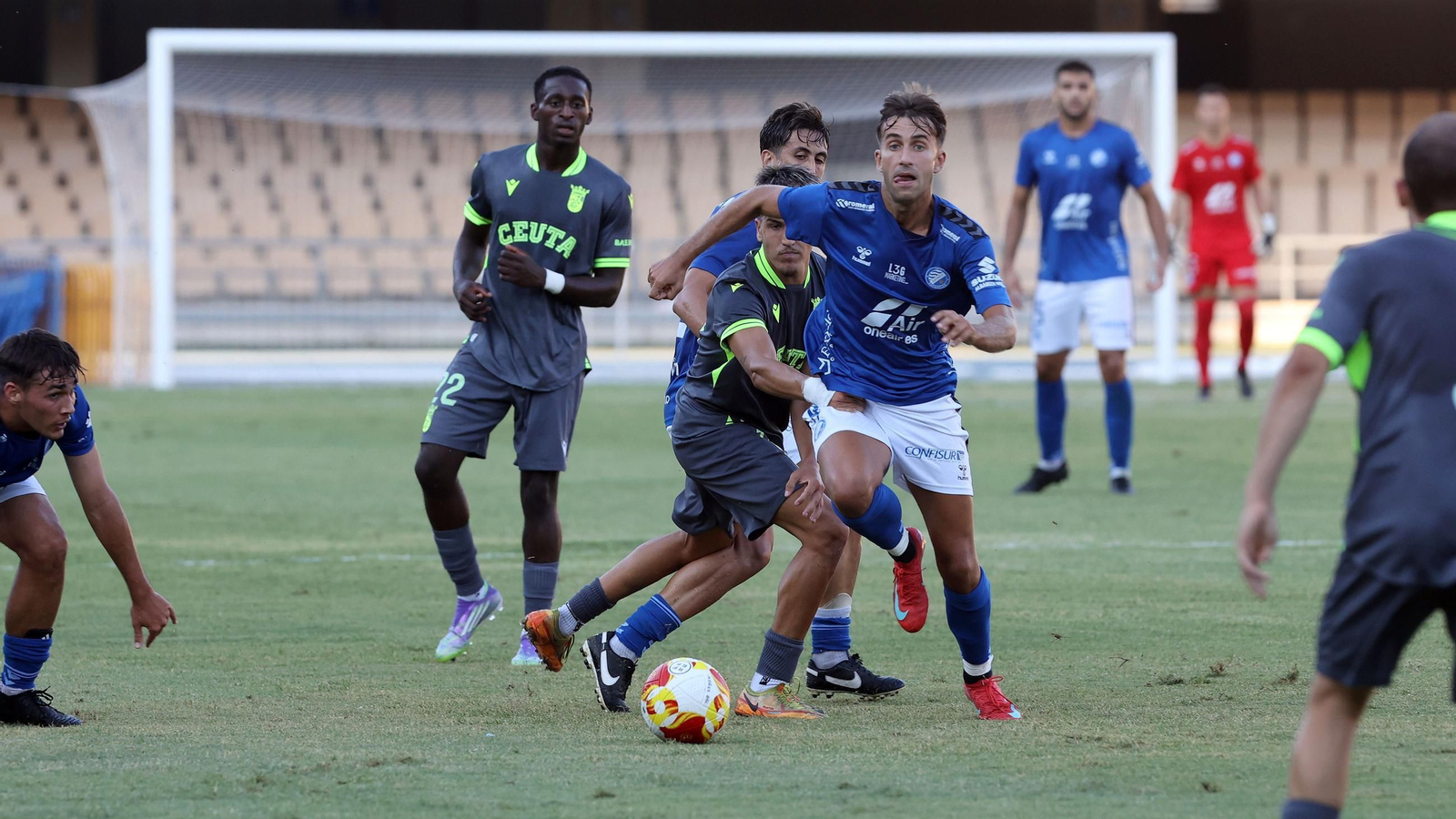 Imágenes del amistoso entre el Xerez DFC y el Ceuta B en Chapín