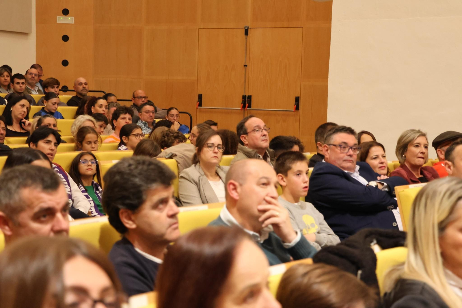 La gala Juego Limpio 2024-2025 de la Federación Jiennense de Fútbol, en imágenes