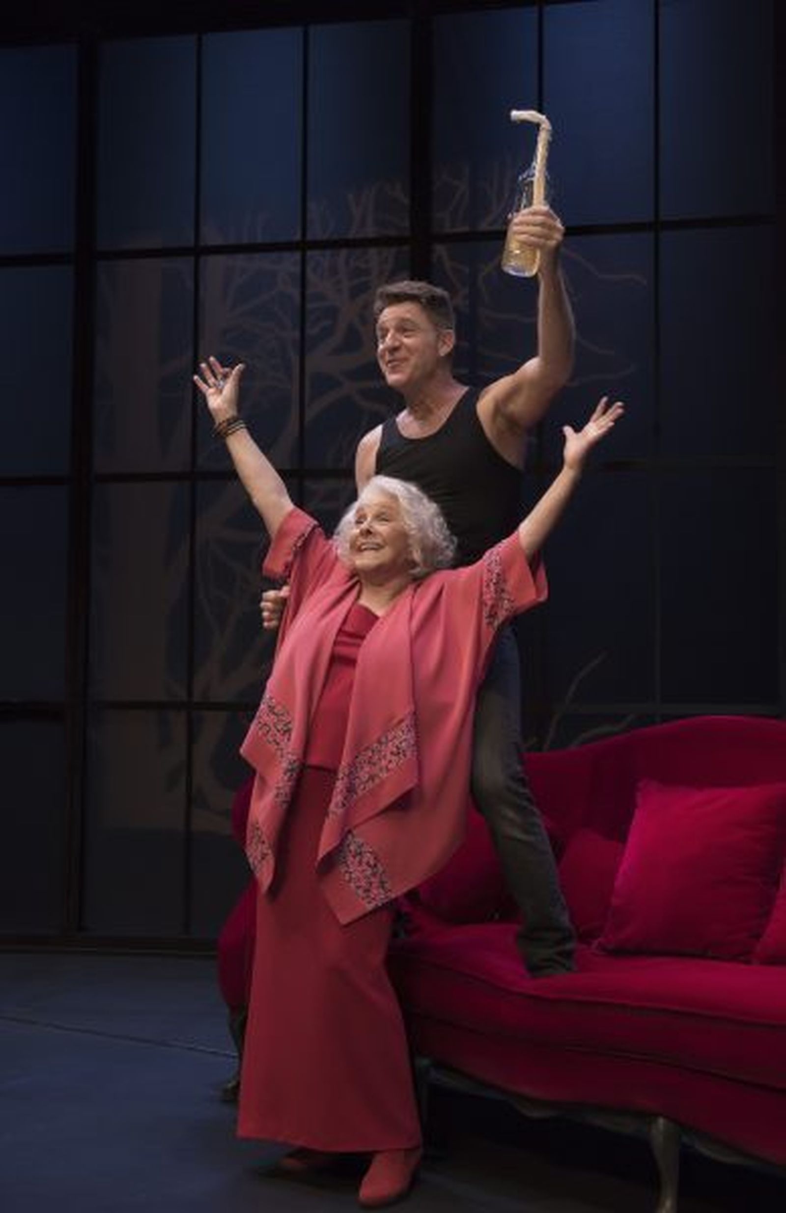 Lola Herrera y Juanjo Artero.