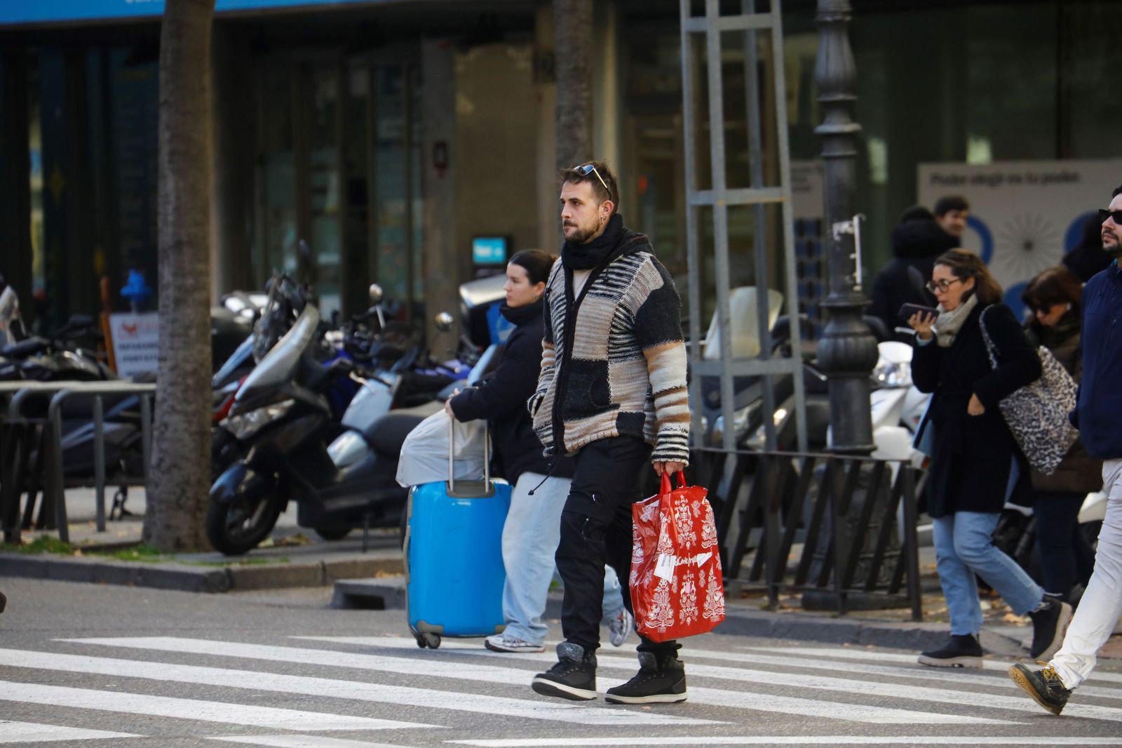 Los cordobeses se lanzan a por las rebajas de invierno, en imágenes