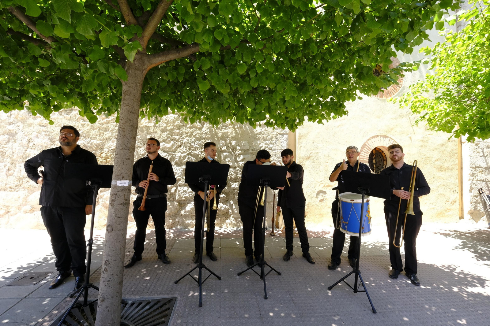 Fotogalería paseo muusical esentia ministriles