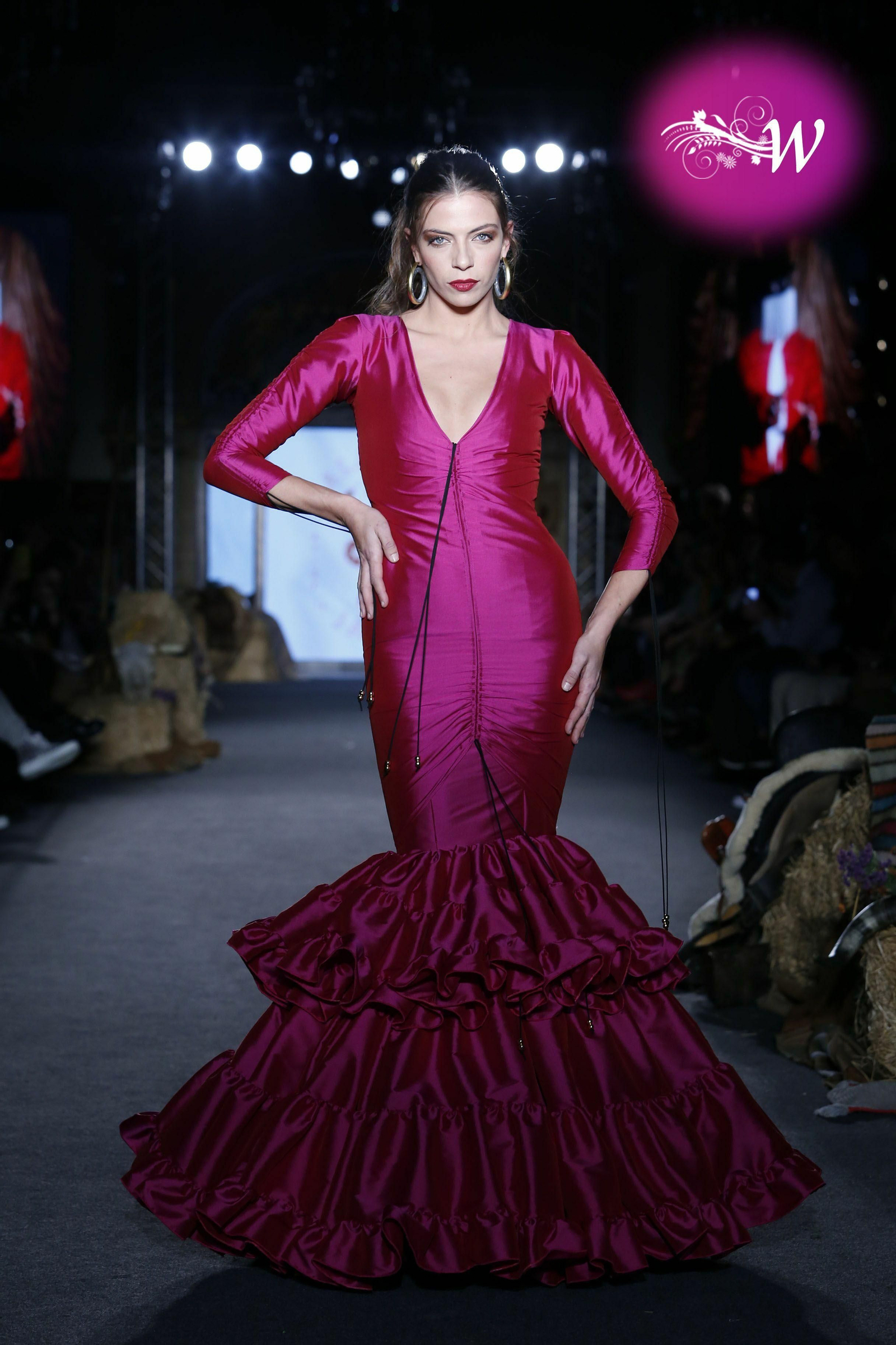 Javier Mojarro presenta su nueva colección en We Love Flamenco 2020, todas las fotos de su desfile