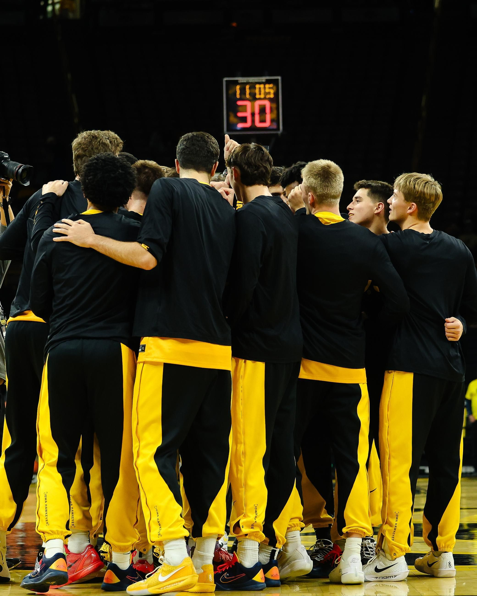 NCAA: Álvaro Folgueiras, 16 puntos y cinco rebotes para seguir haciendo ruido