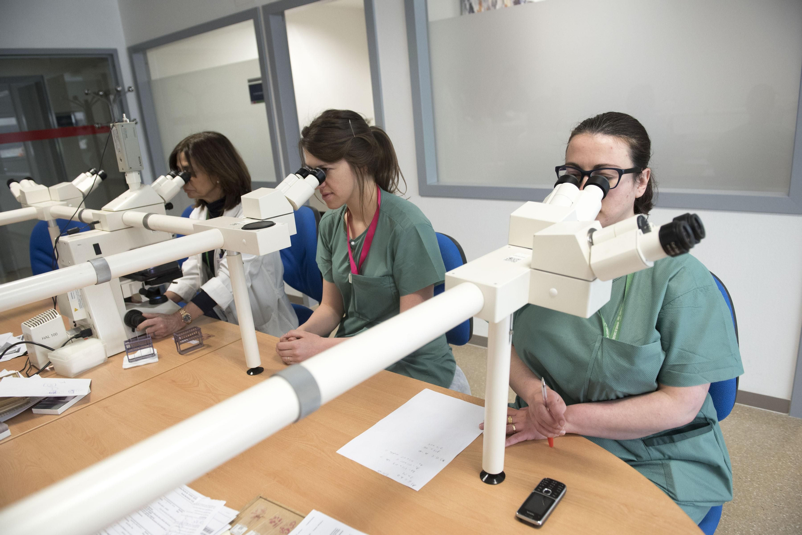 El incremento de la capacidad de hacer pruebas diagnósticas es clave en la desescalada