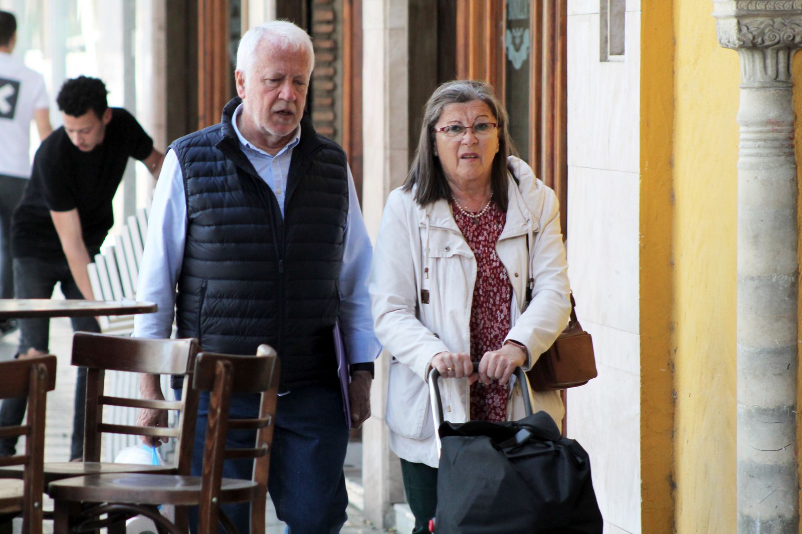 Imágenes del lunes 17 de abril en Huelva