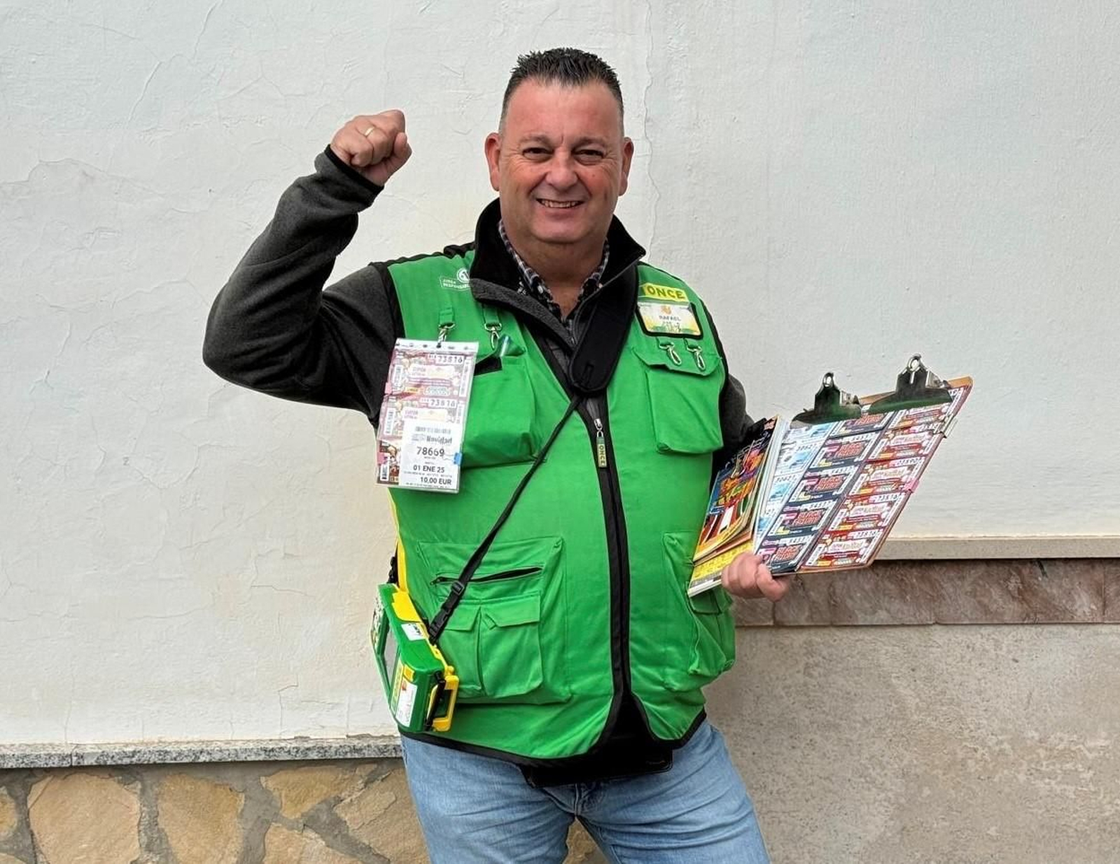 Rafael Cañas, el vendedor que ha repartido la suerte en Antequera.