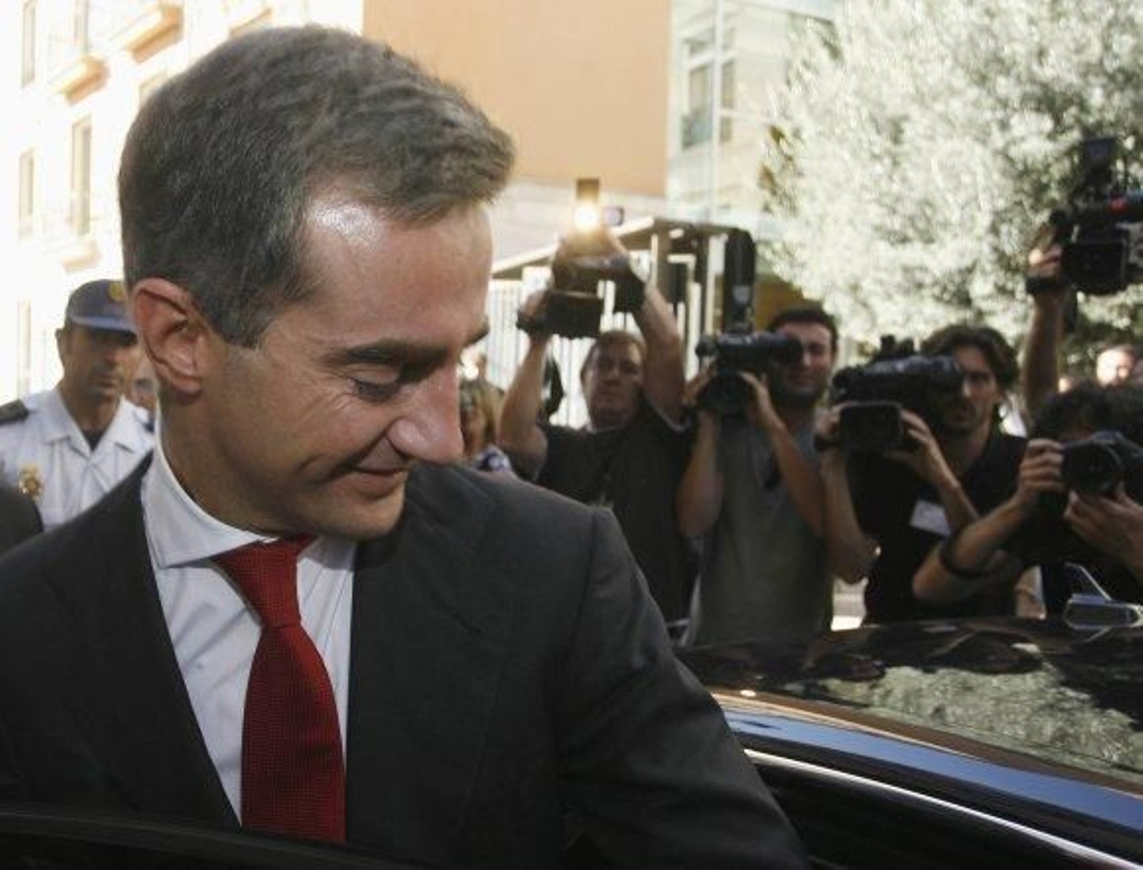 El PP levanta la suspensión de militancia a Manuel Cobo y Ricardo Costa