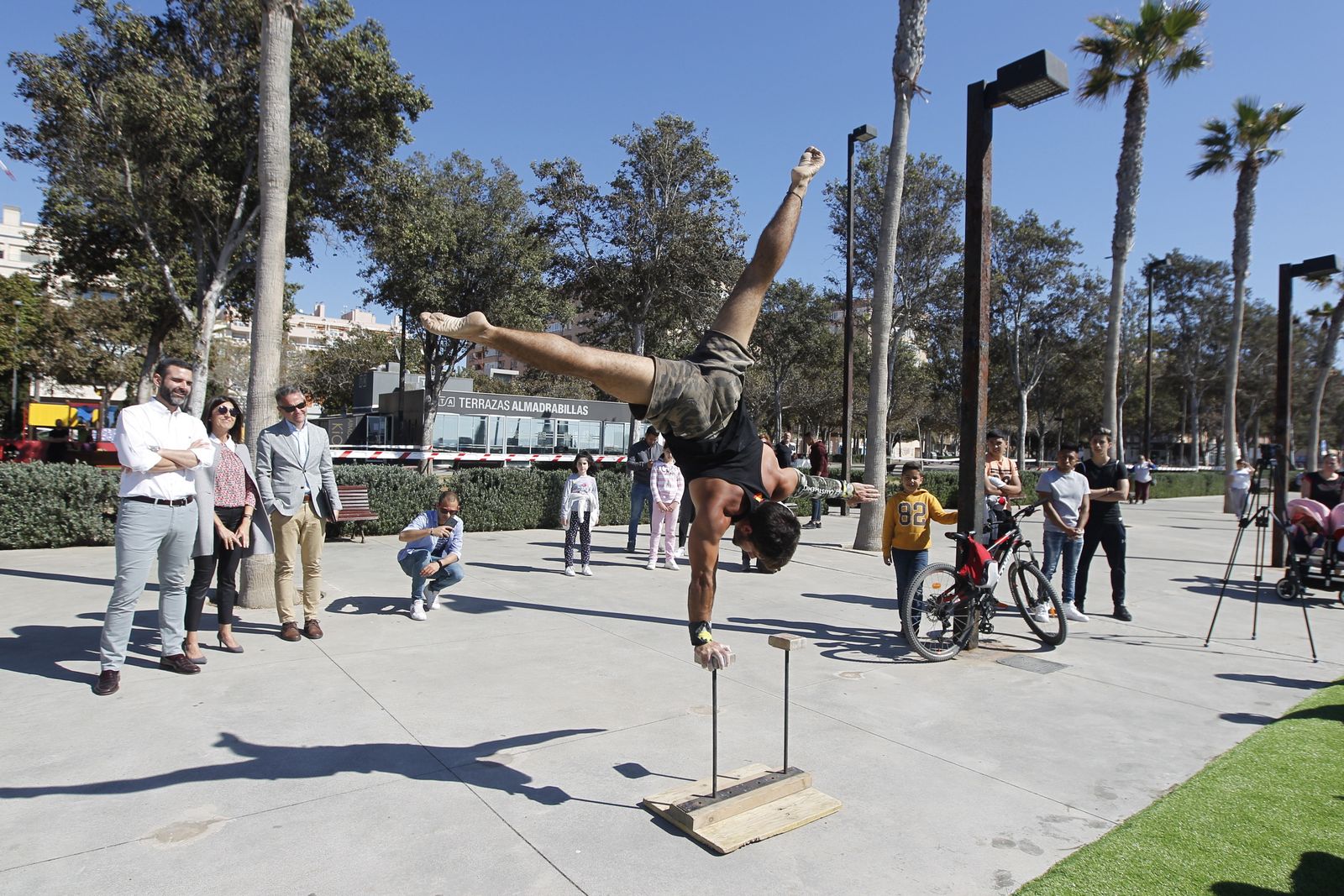 Fotogalería Pista de Calistenia. Parque de los Periodistas. Almería