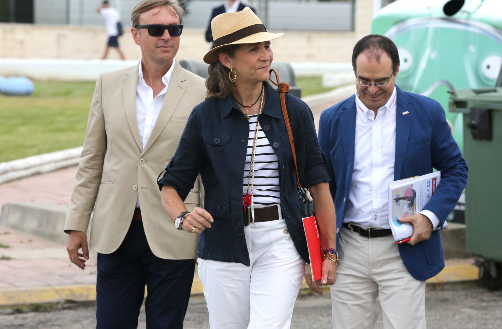 La Infanta Doña Elena asiste a varios talleres de prevención de la fundación Mapfre, en imágenes