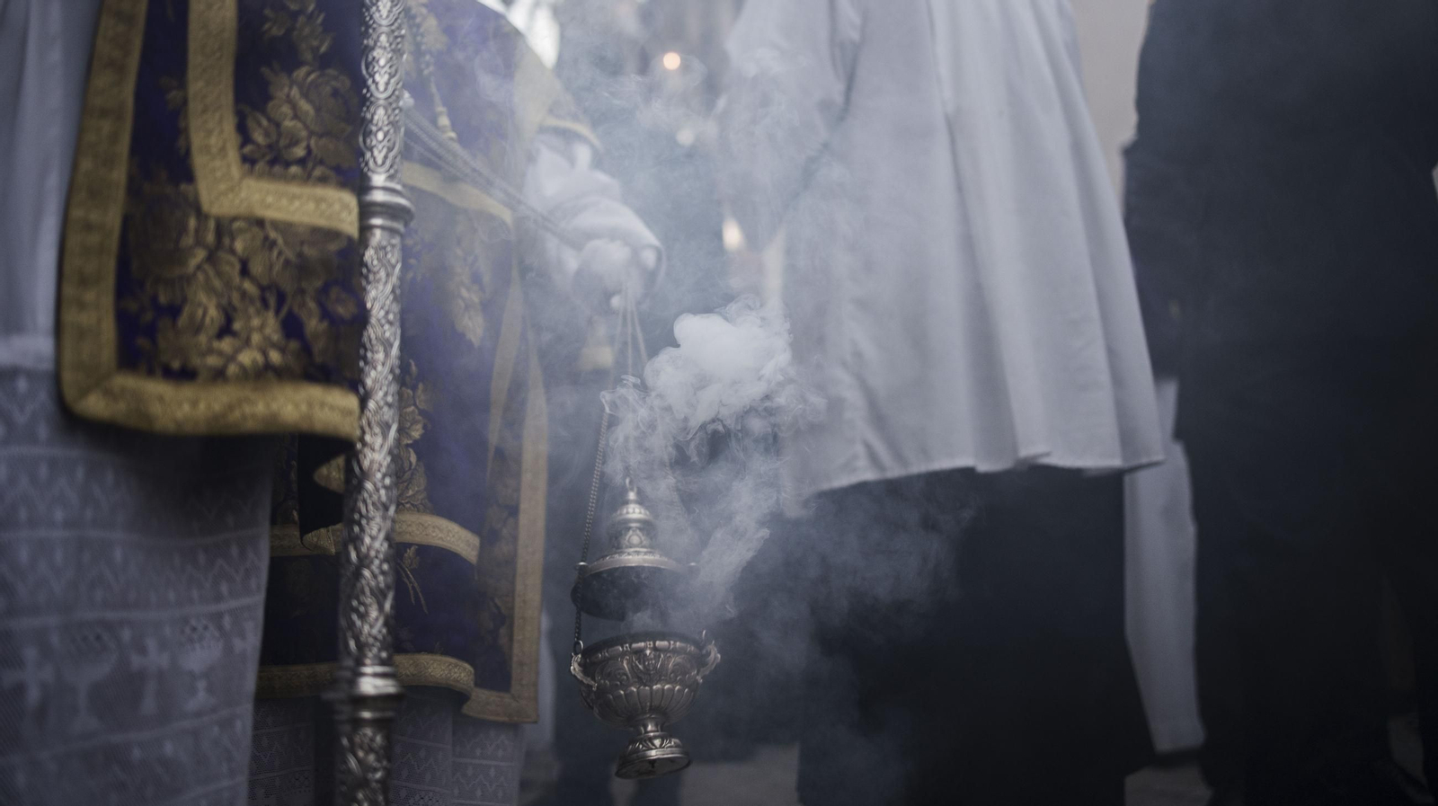 Imágenes de la Hermandad de El Mayor Dolor en el Jueves Santo de Jerez 2025