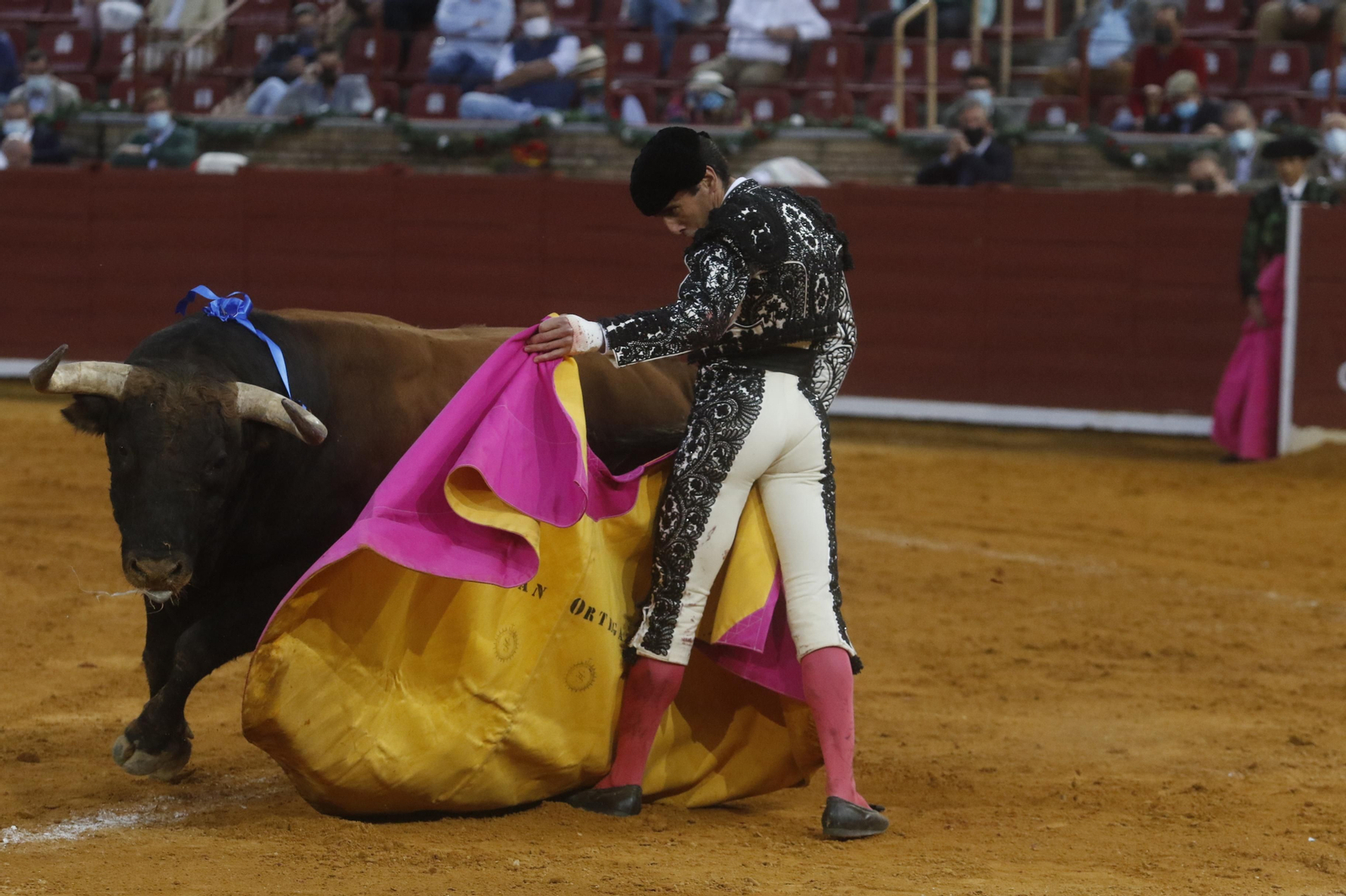 Las fotos del mano a mano de Morante y Juan Ortega en Córdoba