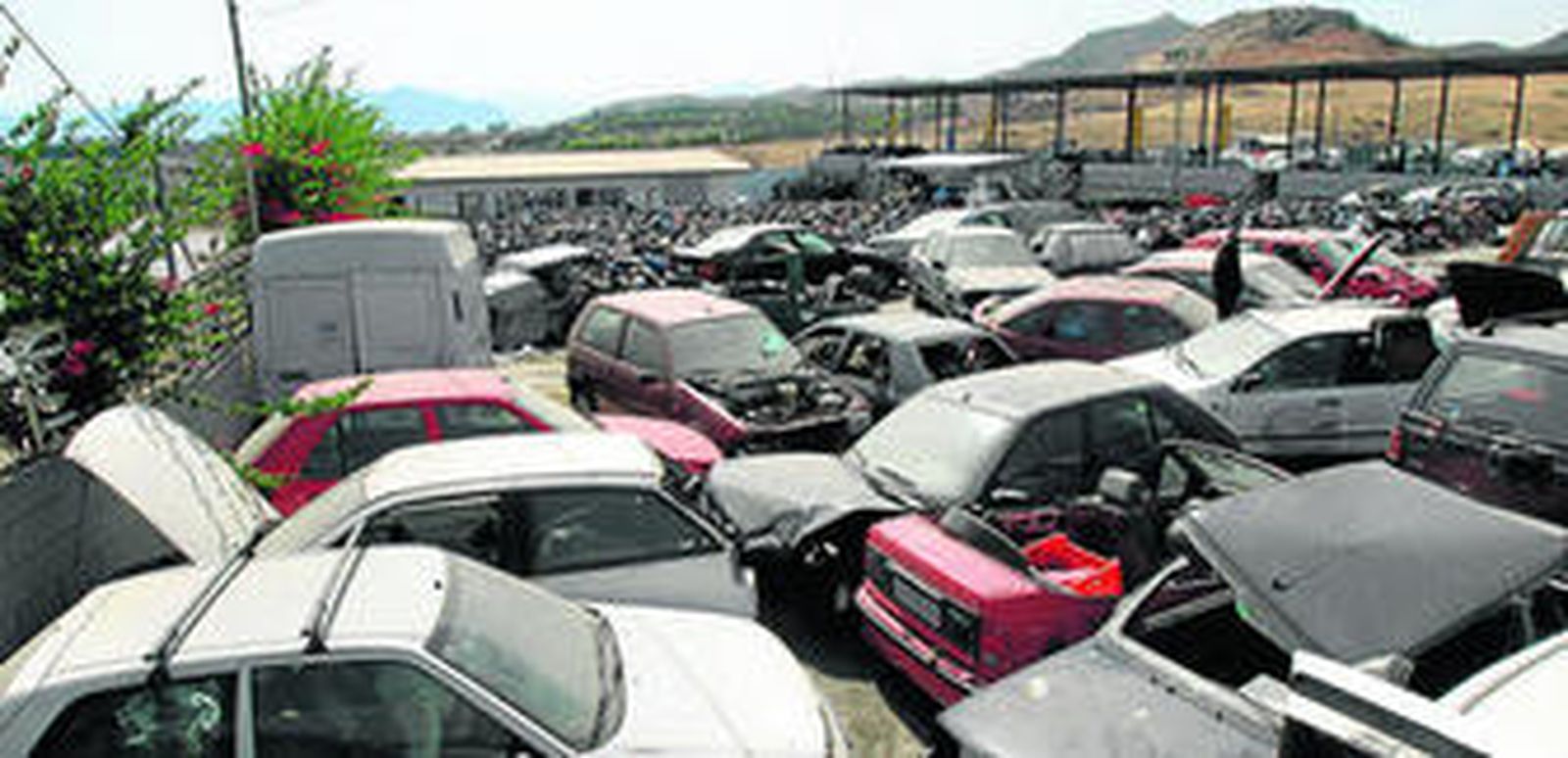 Este suele ser el destino de los vehículos abandonados en los talleres.
