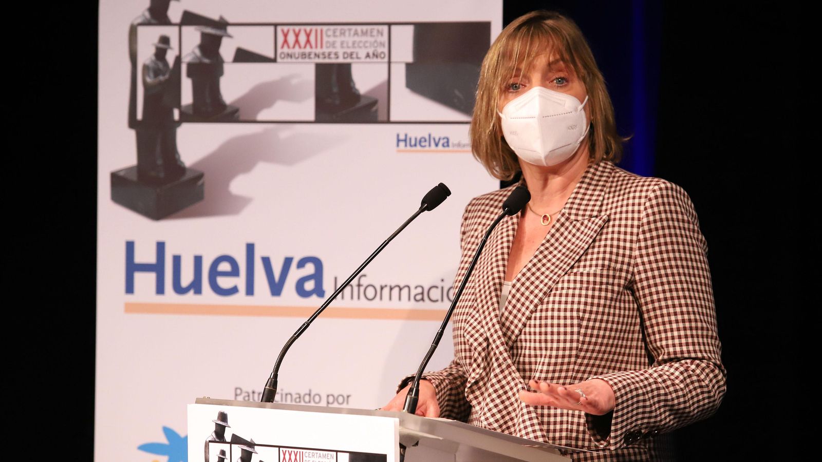 La directora territorial de Andalucía Occidental y Extremadura de Caixabank, María Jesús Catalá.