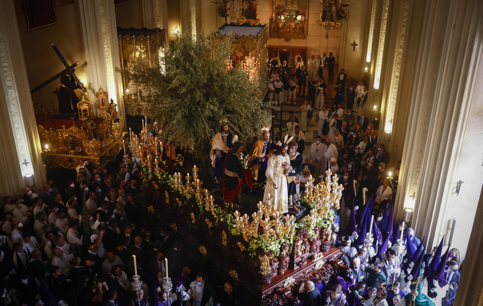 Fotos de La Redención el Lunes Santo en la Semana Santa de Sevilla