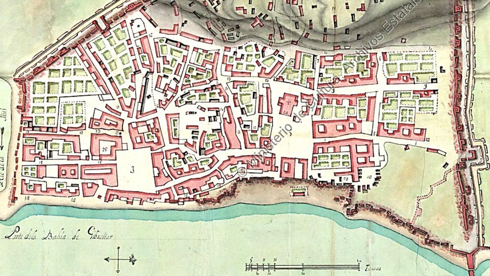 Véase la desproporción de las plazas en relación con la escasa superficie de la ciudad.