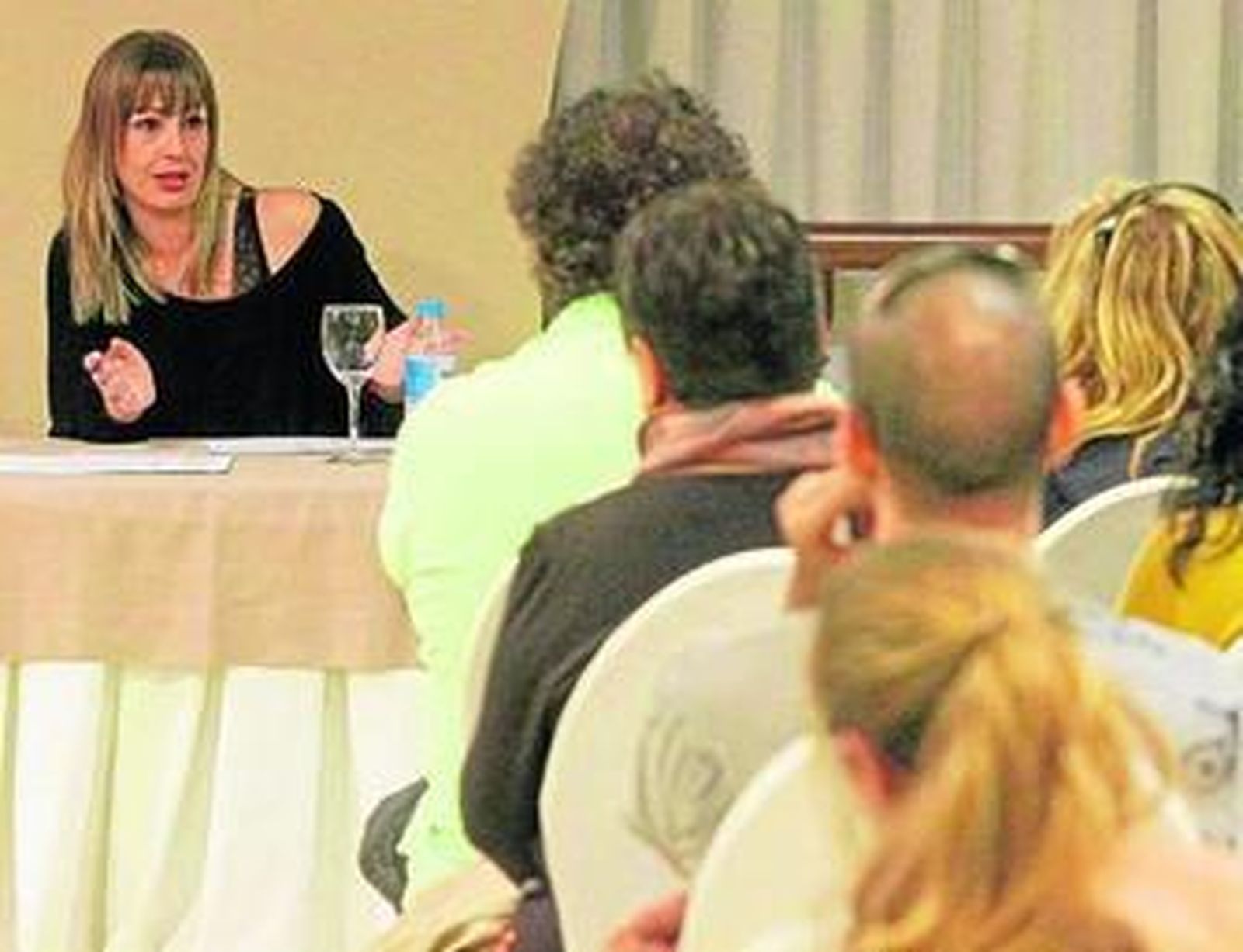 Raquel Saavedra en la asamblea de la asociación, el pasado diciembre.