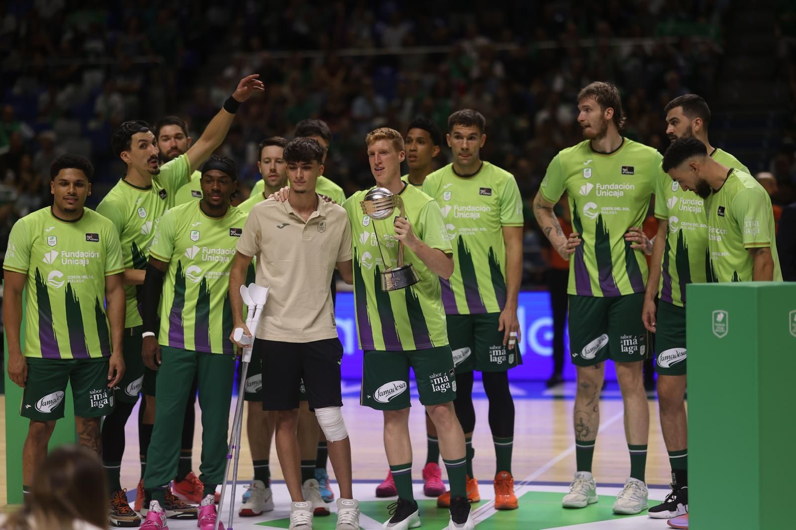 La fiesta por la Copa Intercontinental en el Carpena