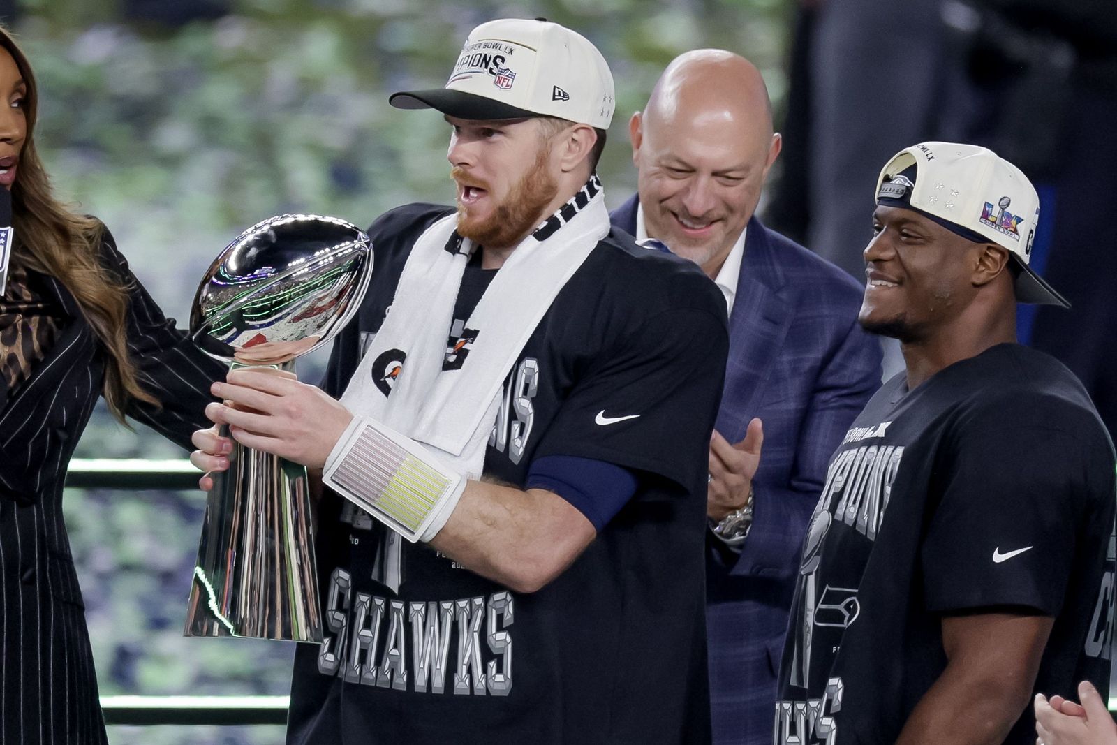 Las mejores fotos de la Super Bowl con la actuación de Bad Bunny