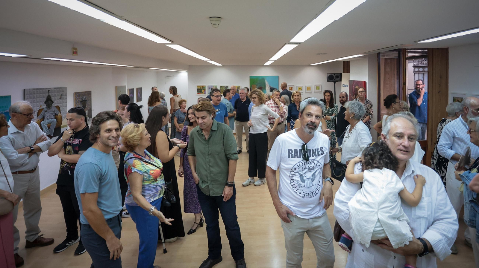 Jesús  Rosa inaugura su nueva exposición 'Pareidolias' en ArteaDiario