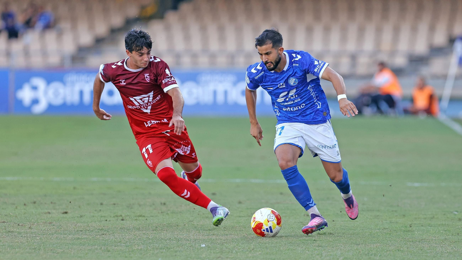 Imágenes del Xerez DFC contra el Atlético Antoniano en Chapín