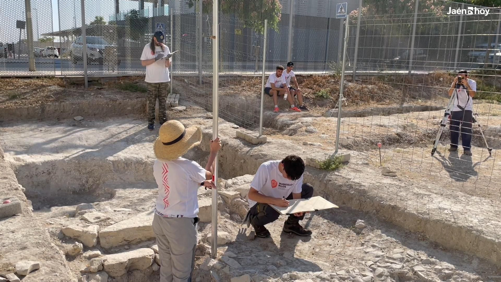 Así es un día en el campo de voluntariado de Marroquíes Bajos