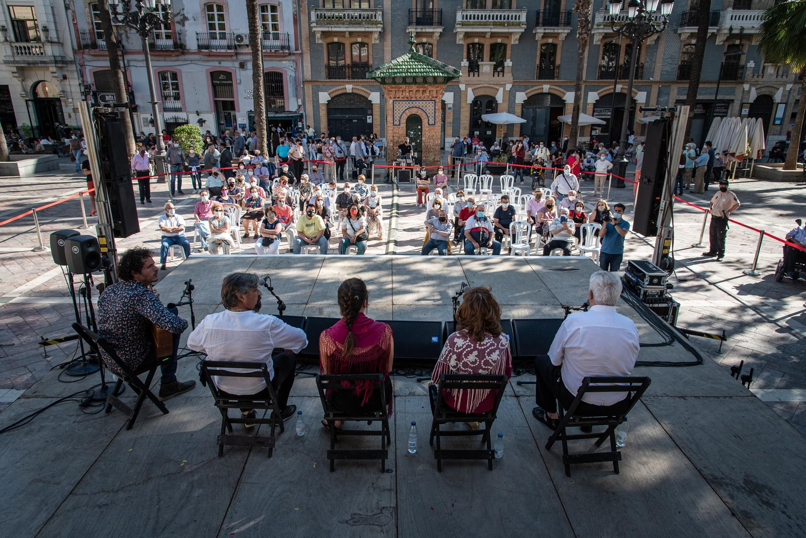 Imágenes de la peña La Soleá en el festival flamenco Ciudad de Huelva