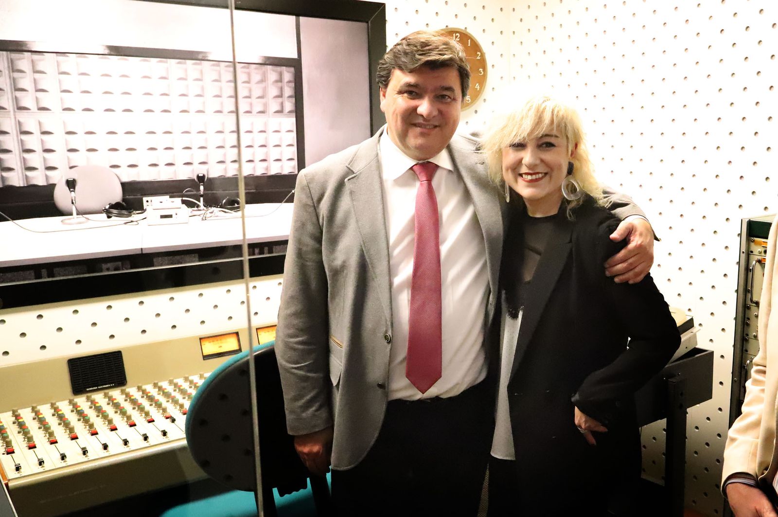 El Centro de Comunicación "Jesús Hermida" abre sus puertas, en imágenes