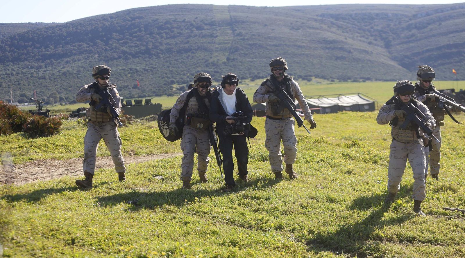 Las fotos del espectacular ejercicio de la Armada y la OTAN en el Retín
