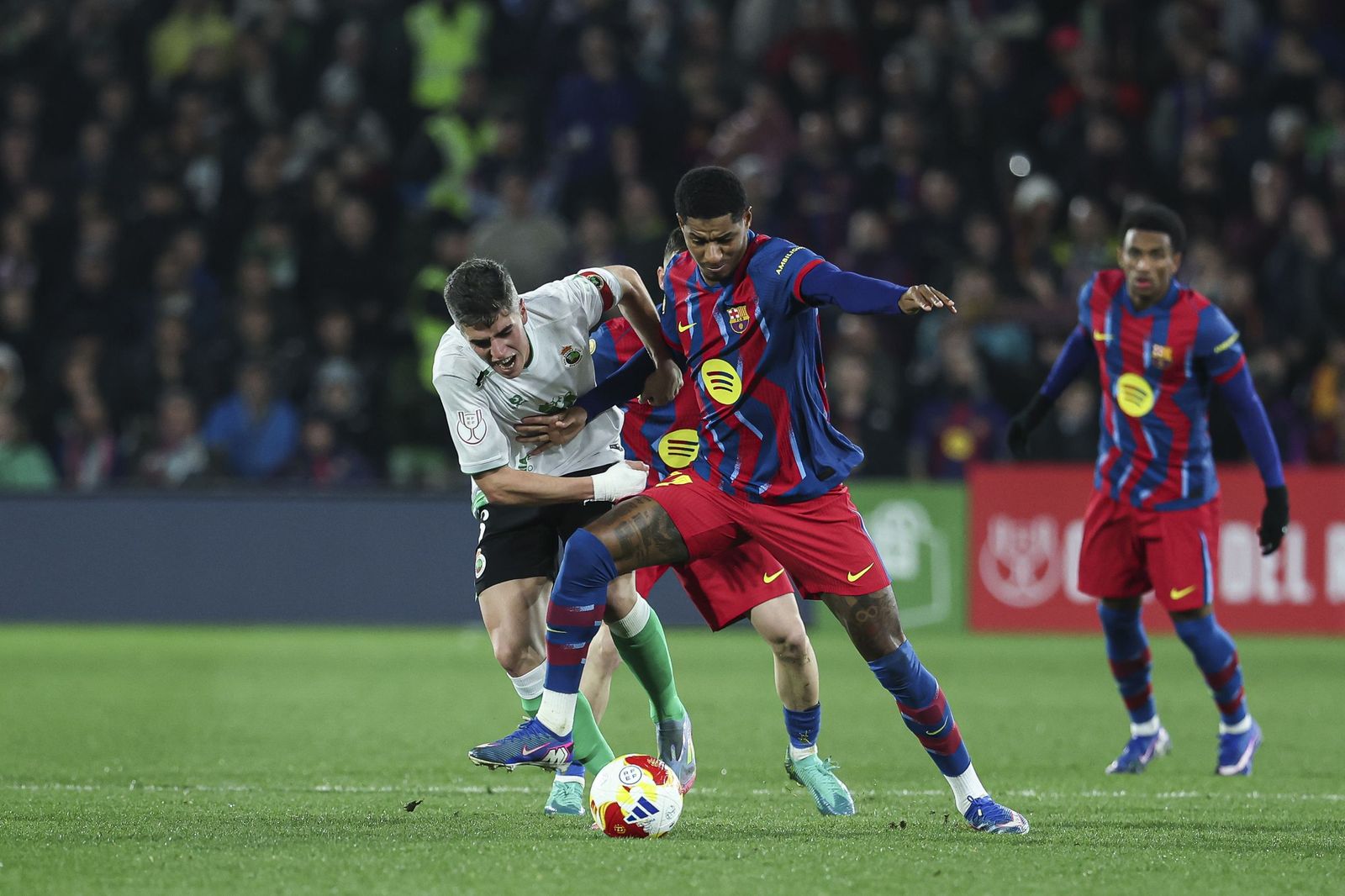 Las fotos del Racing-Barcelona de Copa