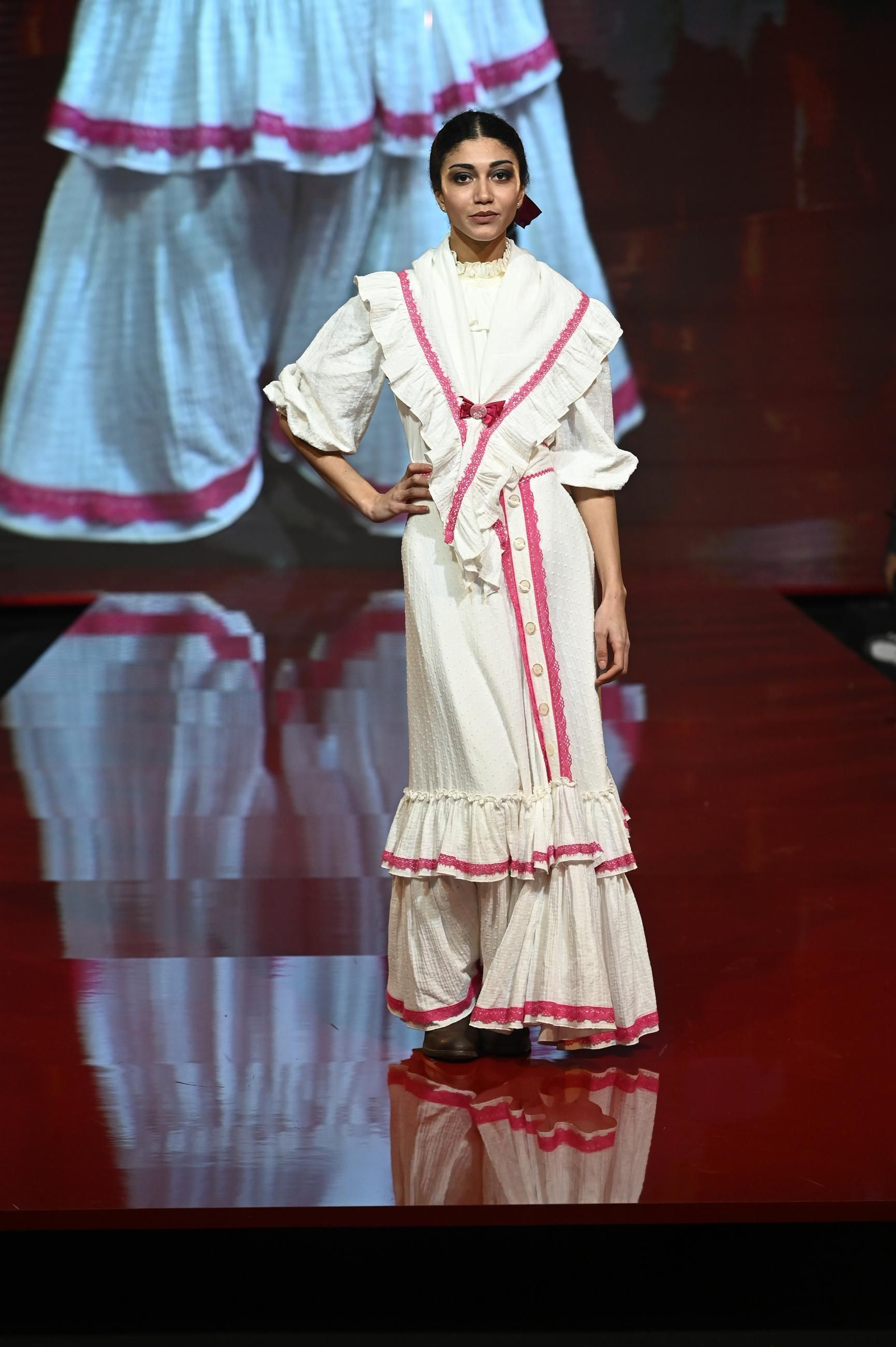 Huelva Flamenca 2025: Desfile de Carmen Gaona