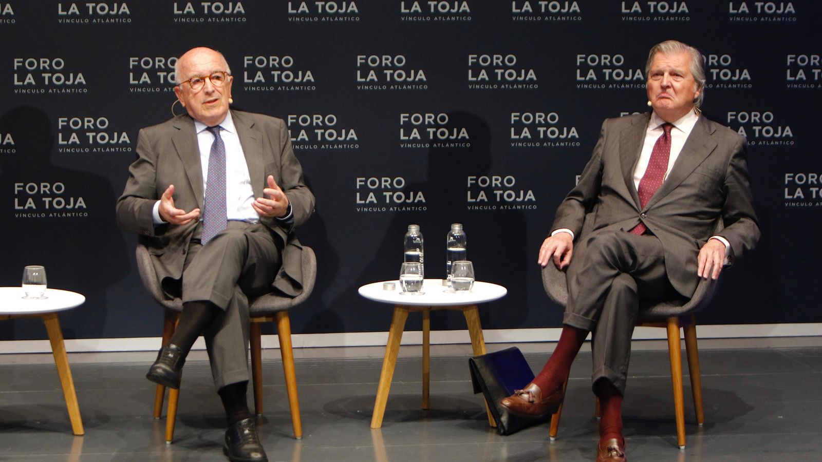 Joaquín Almunia, vicepresidente de la Comisión Europea de 2010 a 2014 e Íñigo Méndez de Vigo, ministro de Educación, Cultura y Deporte de 2015 a 2018.