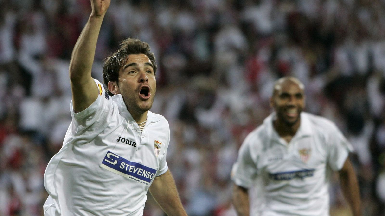 Maresca celebra el gol contra el Middlesbrough inglés en la final de la UEFA de 2006.
