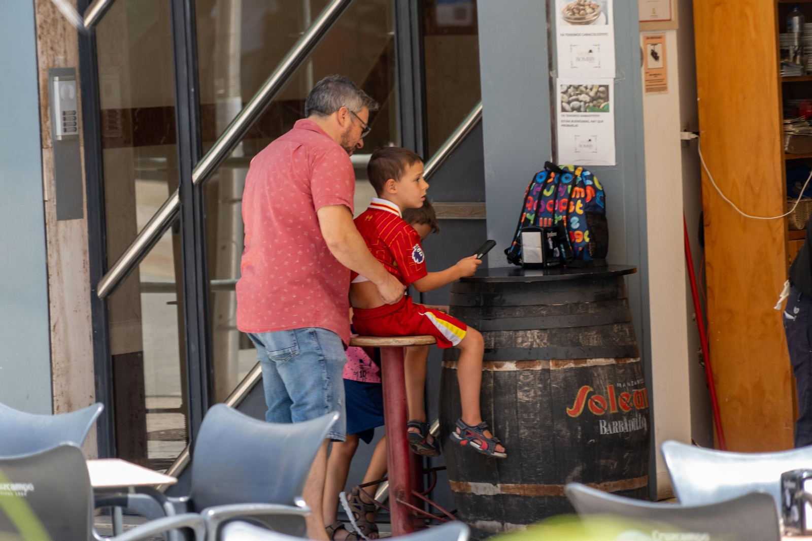 La Plaza del Mercado de Huelva, animado rincón de la vida cotidiana,