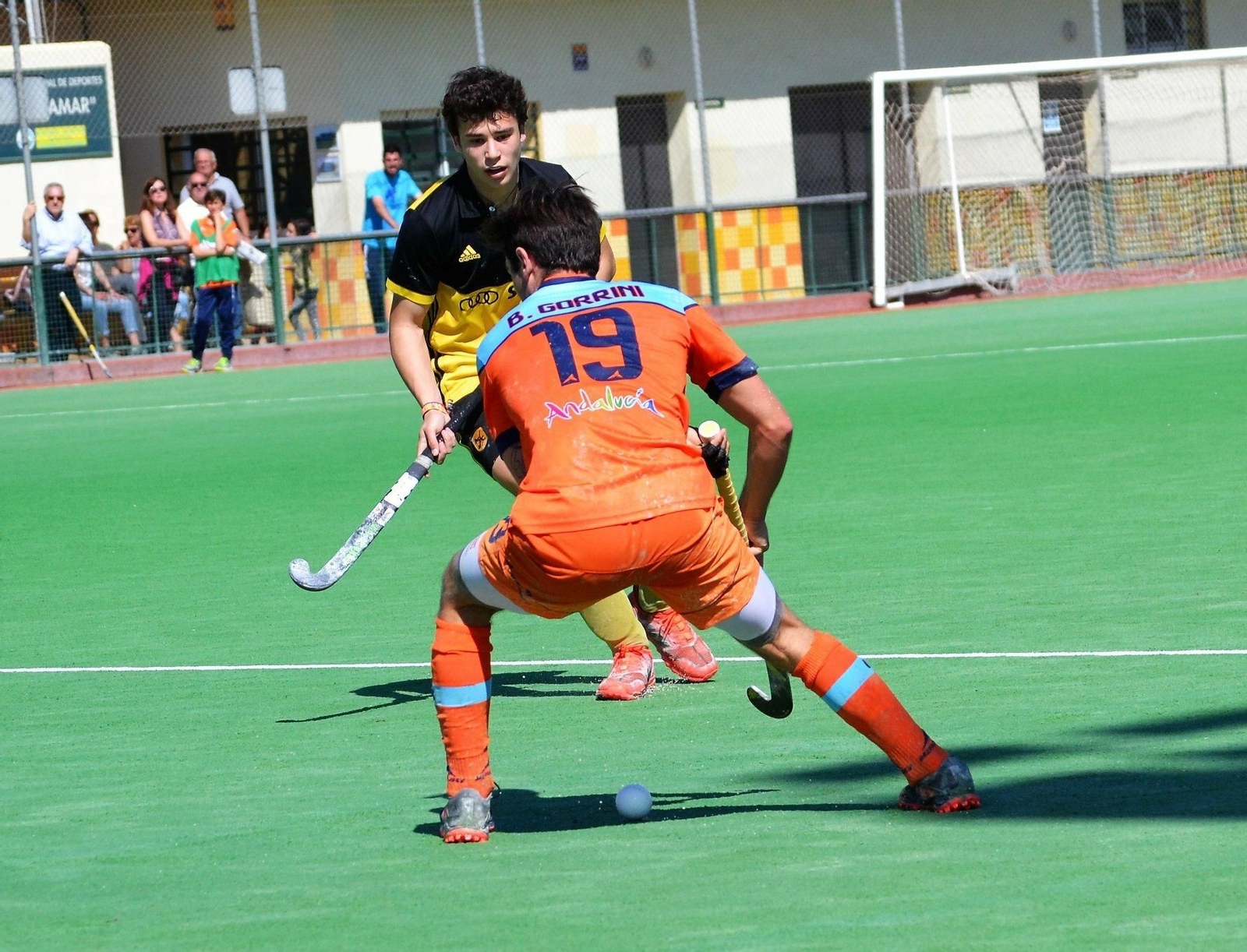 Lance del choque entre el Taburiente y el Hockey Benalmádena Lance del choque entre el Taburiente y el Hockey Benalmádena