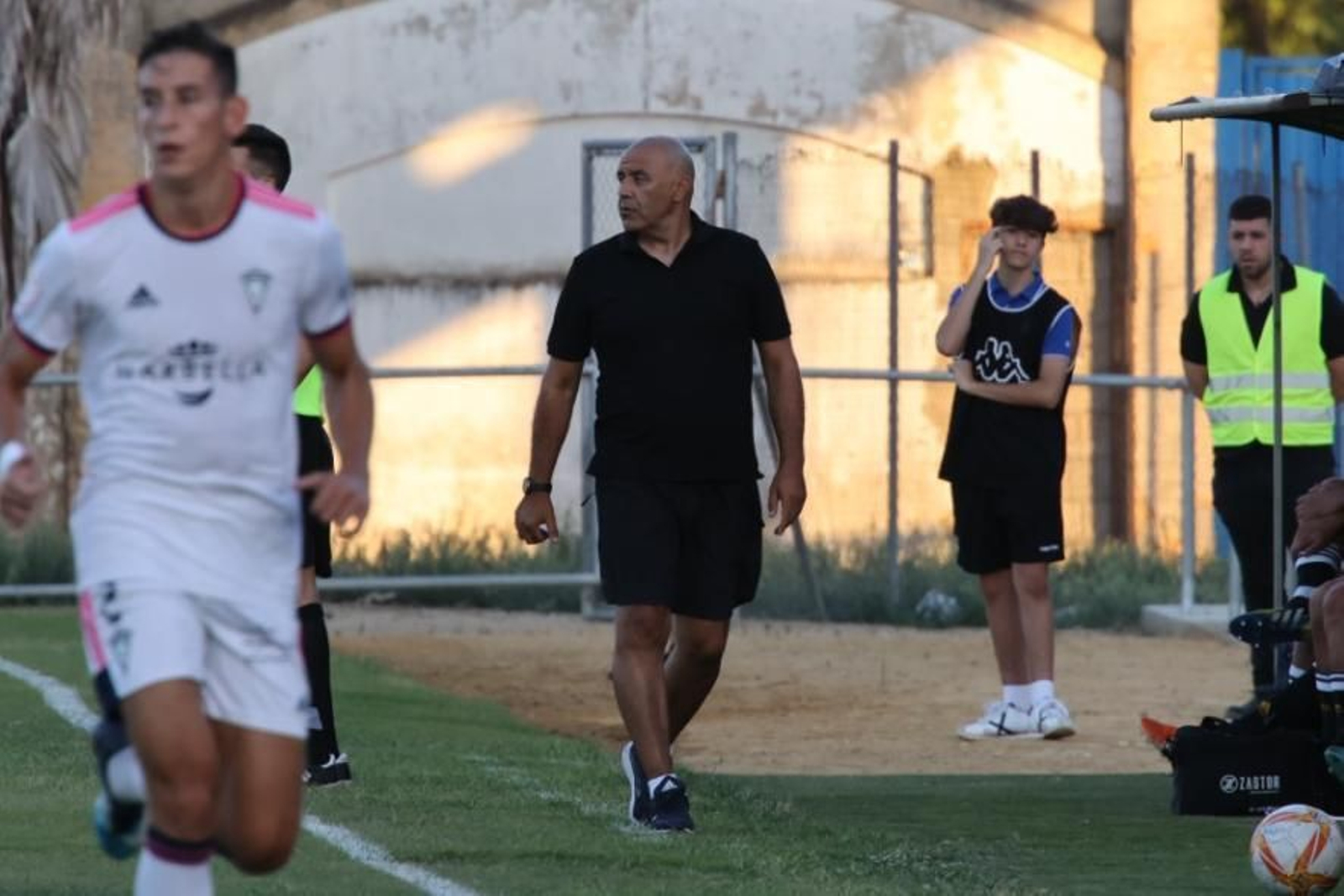 Imágenes del Trofeo Feria de la Vendimia entre el Xerez CD y Marbella