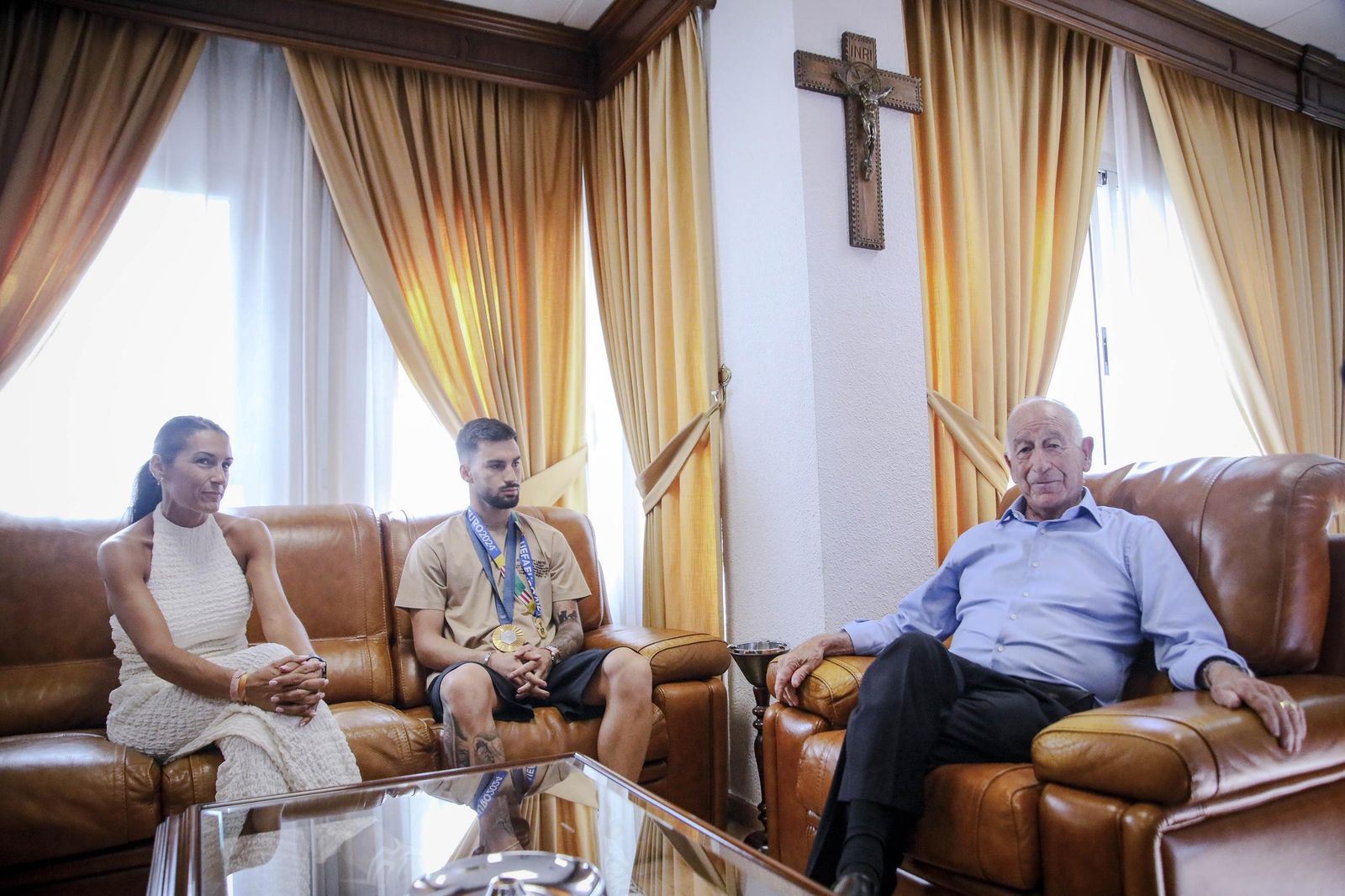 Álex Baena en el Ayto de Roquetas de Mar, en imágenes