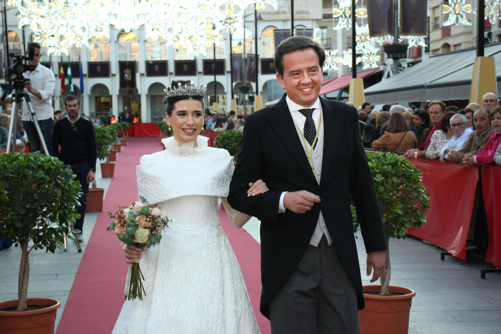 La proclamación de la Corte de Honor de las Fiestas Aracelitanas de Lucena, en imágenes