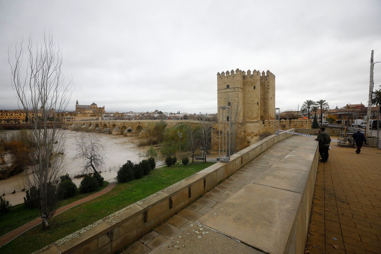 El río Guadalquivir a su paso por Córdoba tras la borrasca Kristin